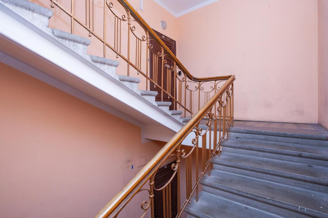 ריגה Ascetic Skolas Street Apartment מראה חיצוני תמונה